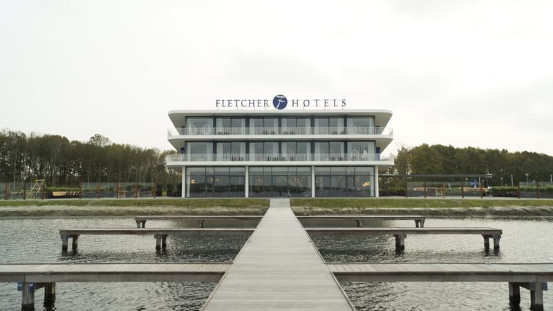 Fletcher Hotel-Restaurant Het Veerse Meer Arnemuiden Exterior foto